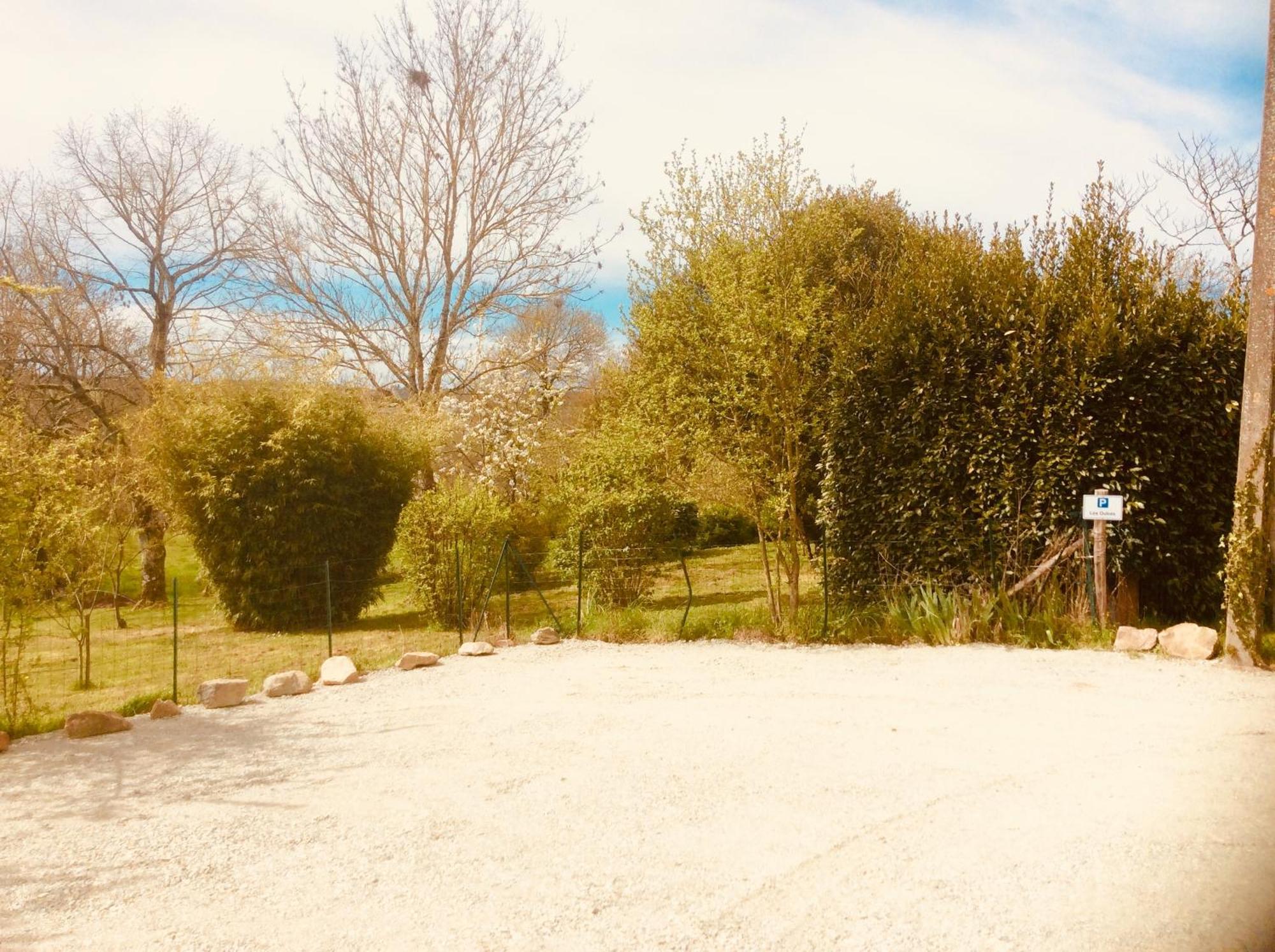 Les Outres Villa Chabrac Exterior photo